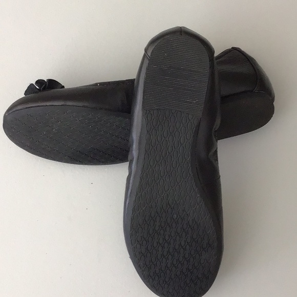 Black Ballet Flats with Flower Detail - Size 7 - Picture 3 of 5